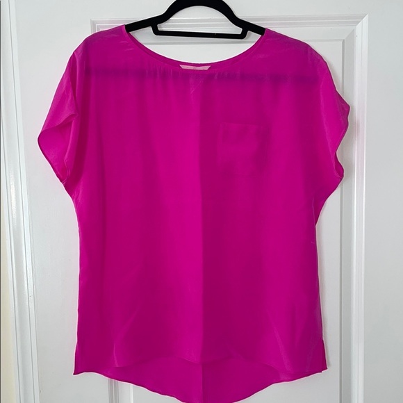 Lilly Pulitzer Boxy Pink Short Sleeve Silk Top - Picture 1 of 8